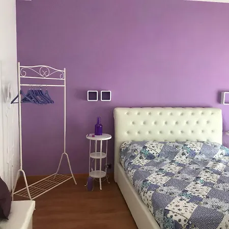 بيت ضيافة Maison Dis Raffaella روما